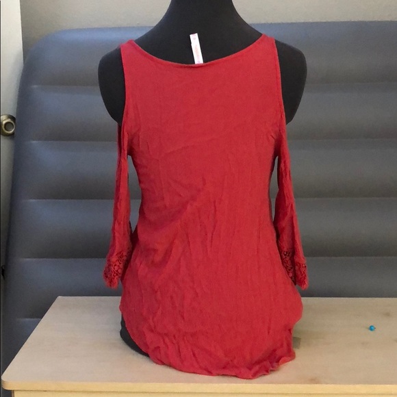 Tank - Picture 2 of 2